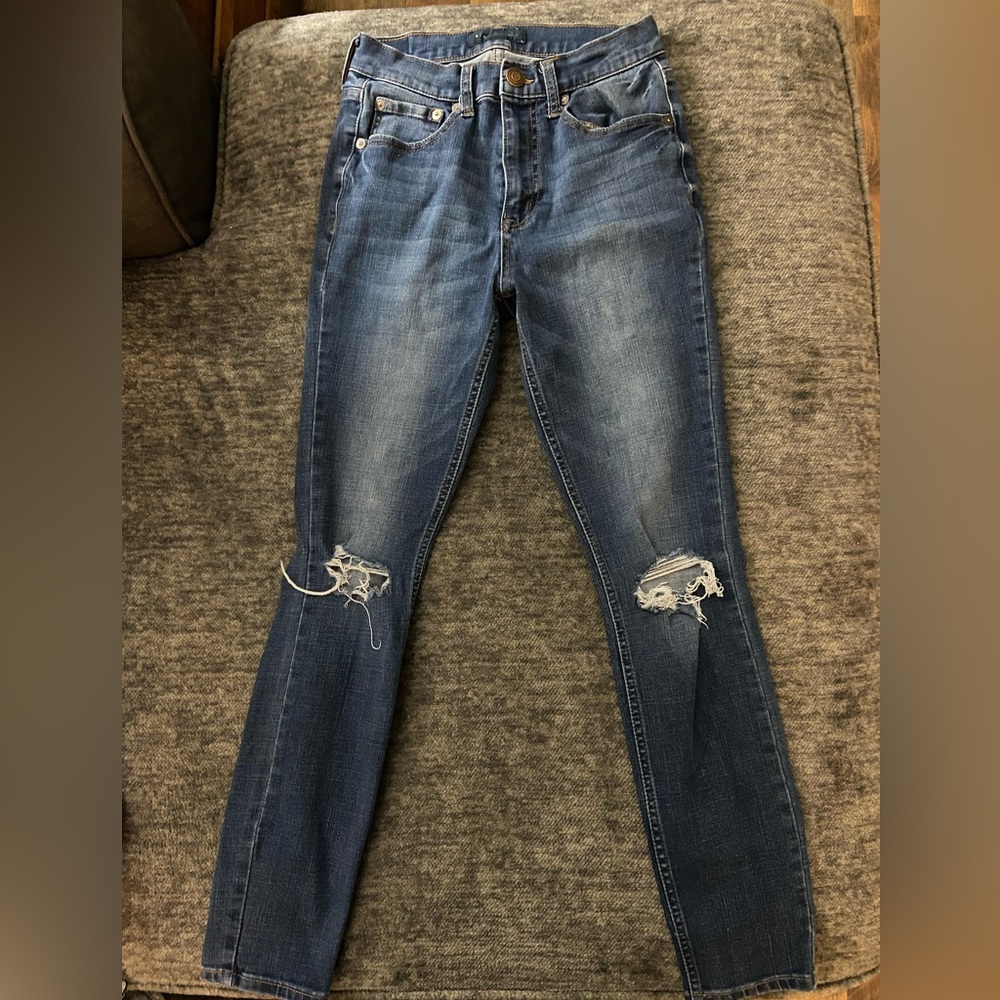 Aeropostale Junior Girls Jeans.
